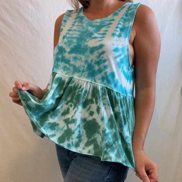 Sold! NWT Free People We The Free Tie Dye Anytime Tank - Picture 5 of 8